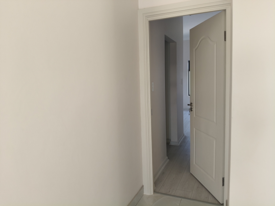 4 Bedroom Property for Sale in Fountains Estate Eastern Cape